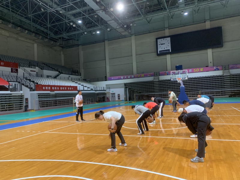 替补球员关键进球逆转比赛